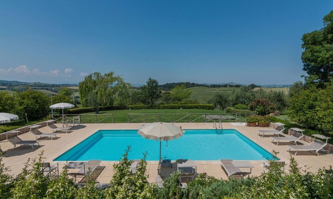 Pesaro Villa | Villa Il Fiore e la Farfalla 14