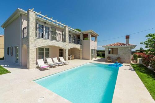 Kastelir Villa | Villa Kaštelir by aneo travel