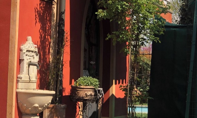 Borgo San Giacomo Bed & Breakfast | Villa la Canonica B&B with double room and private bathroom