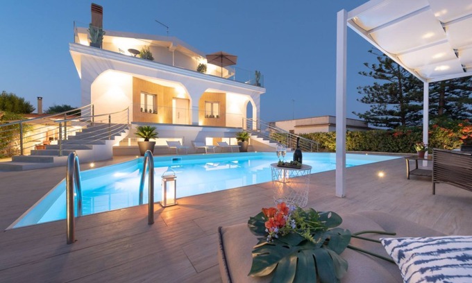 Fontane Bianche Villa | Villa Livia - Villa with pool