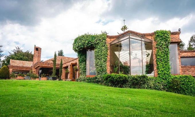 La Calera Villa | Villa Los Lagos