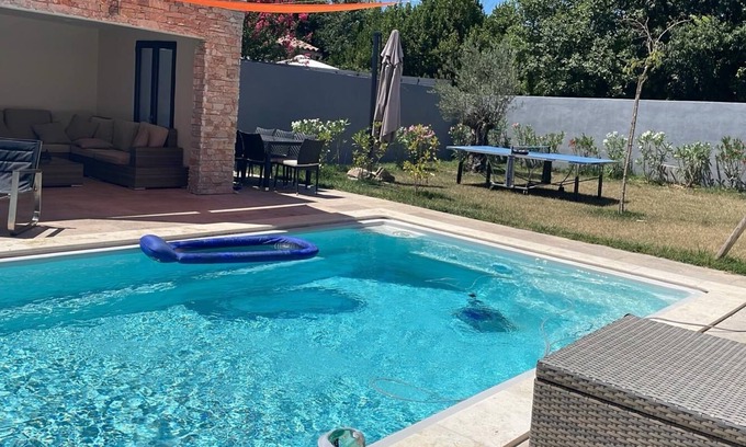 Sauve Villa | Villa Měng - Rêve d'Évasion in Sauve