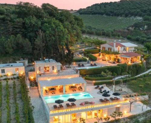 Filisia Villa | Villa Mantilari Wine Estate 7 Apartments 2 Private Pools 1 Heated Tennis Court Fitness Center