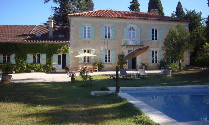 Marambat House | Villa Marambat