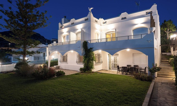 Palaia Fokaia Villa | Villa Mare Nostrum SounionnSerenity and privacy refuge .