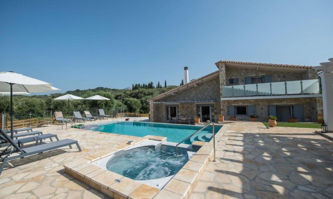 Agios Spyridon Corfu Villa | Villa Martha Perithia Corfu