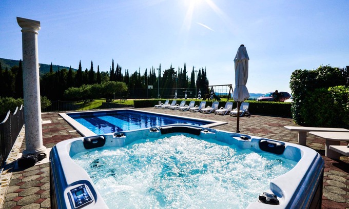 Zastolje Villa | Villa Milicic with private pool,tennis,football,basket ball,gym,hottub.