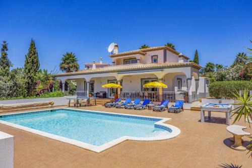 Lagoa e Carvoeiro Villa | Villa Mocho by Villa Plus