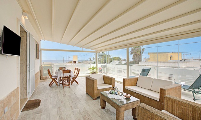 Torre Rinalda House | Villa Na' Lu' 2 With Sea View, Lecce, Italy