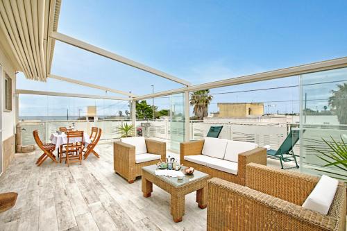 Torre Rinalda House | Villa Na' Lu' With Sea View Apartments