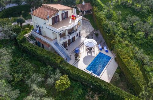 Akrotiri Villa | Villa Napolia