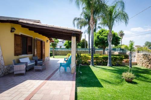 Arenella House | Villa Nina