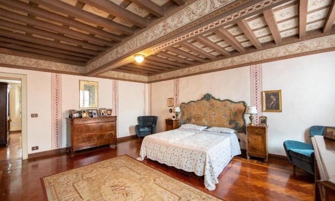 Quattro Castella Bed & Breakfast | Villa Ottocentesca immersa nel verde