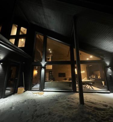 Akaslompolo House | Villa Outi, New Luxury Villa in Äkäslompolo, Lapland