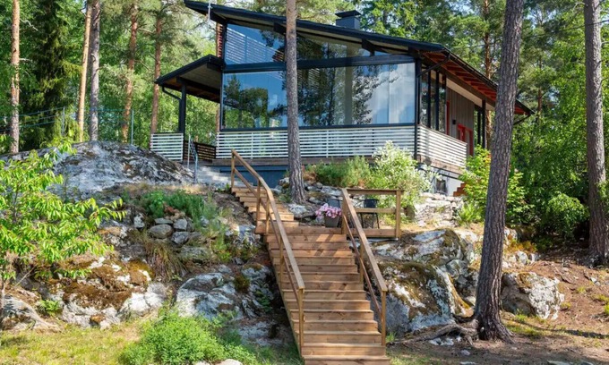 Lohja House | Villa Pähkinä - Private lake