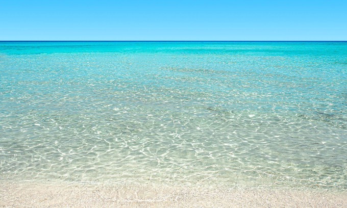 Lizzano Villa | Villa 'Palma 1' with Private Garden, Wi-Fi and Air Conditioning