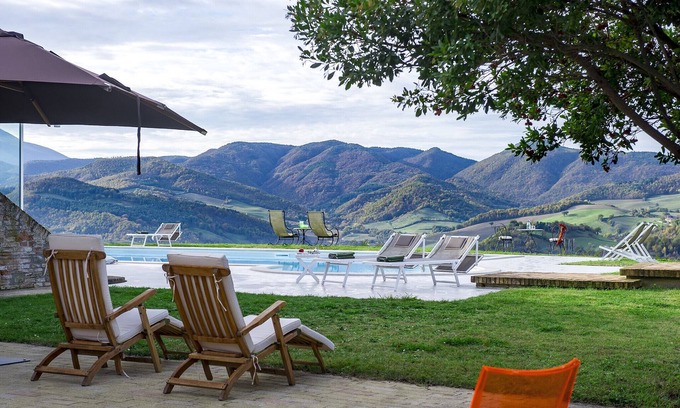 Urbania Villa | Villa Piero della Francesca Marcheholiday with private pool