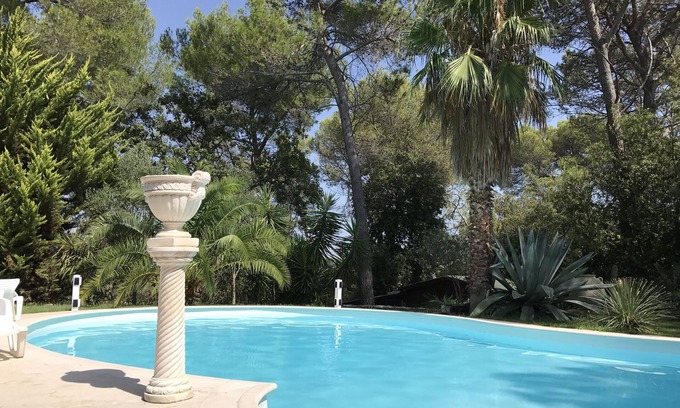 Les Maillans Villa | Villa, Pool and Jacuzzi ds idyllic, quiet, gd garden, beautiful view