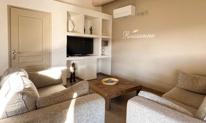 Saint-Maurice-dʼArdeche Villa | Villa roussanne - private pool and terrace