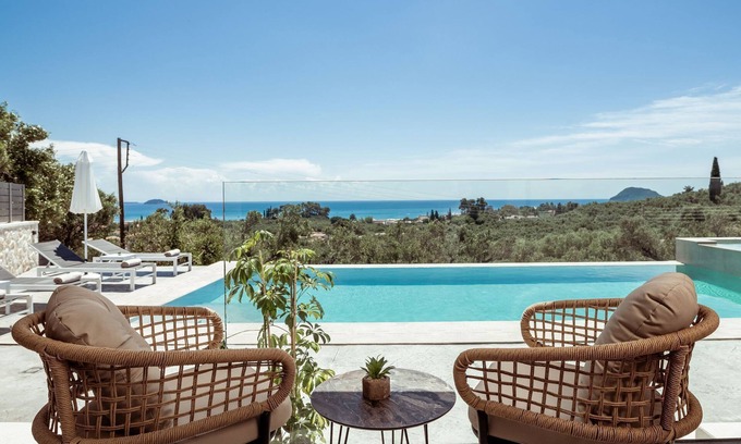 Laganas Villa | Villa Roselia - 4 Bedroom Villa with Private Pool