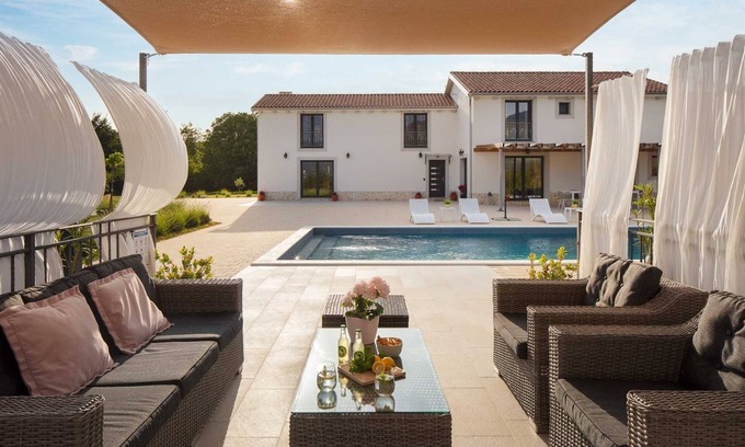 Krsan Villa | Villa Roti – a hidden gem of Istria with a private pool and sauna