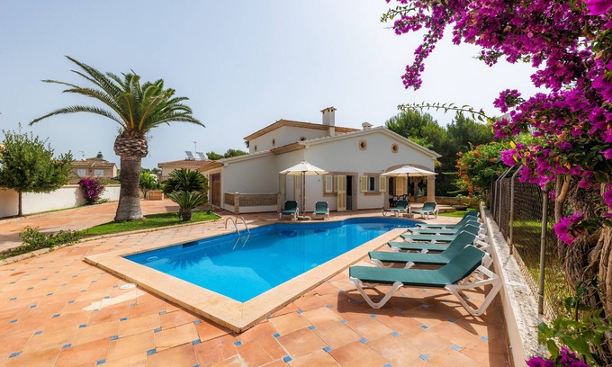 Sa Coma Villa | Villa 'Sa Coma' with Private Pool, Private Terrace and Wi-Fi
