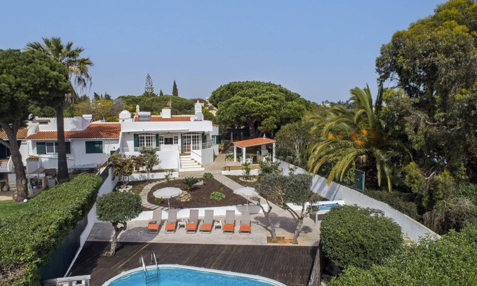 Alfanzina Villa | Villa Sawadi by Villa Plus