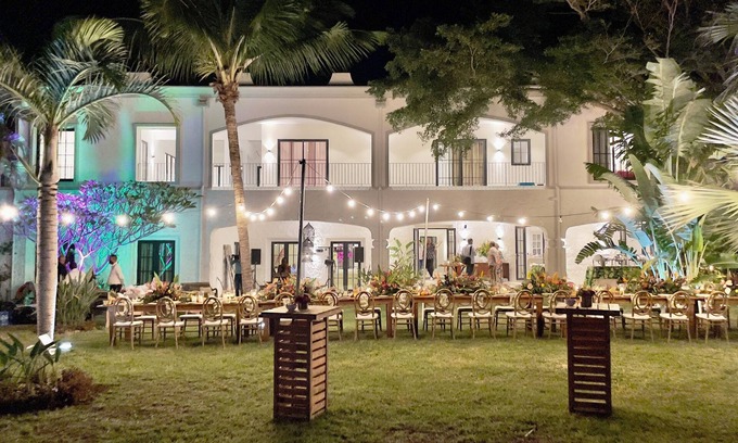 Calodyne Villa | VILLA SCALINA, a luxurious, spacious 7-bedroom en-suite villa with AC, Calodyne