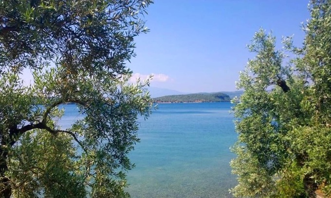 Palaio Tsifliki House | VILLA SIESTA for relaxing holidays by the sea