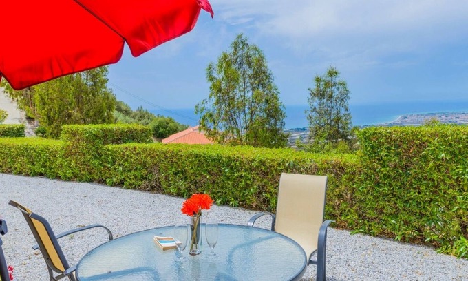 Arenas Villa | Villa Soleada Algarrobo by Ruralidays