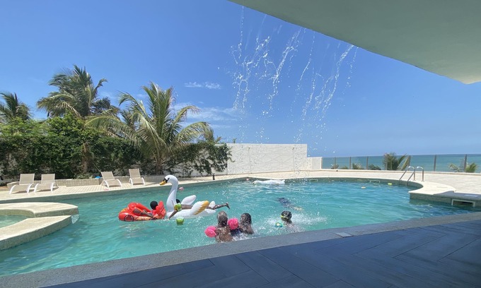 La Somone House | Villa Somone Pied Dans L'eau