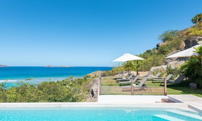 Anse de Lorient Villa | Villa Star | Beach View - Located in Wonderful Lorient Beach with Private Pool