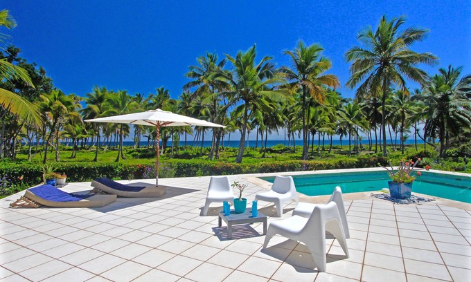 Samana Villa | Villa Talanquera, ocean view, whale watching from the terrace, sleeps 11, pool