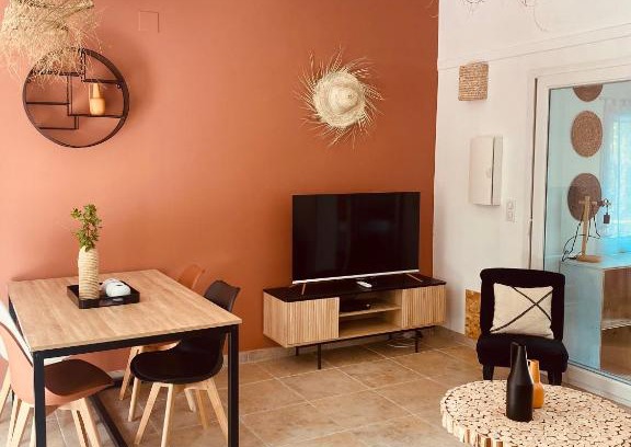 Saint-Cannat House | Villa Terracota en campagne avec jardin