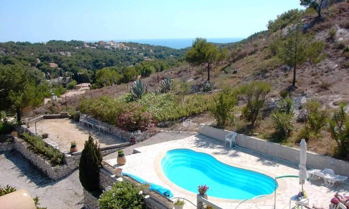 Ensues-la-Redonne House | Villa top on the blue coast