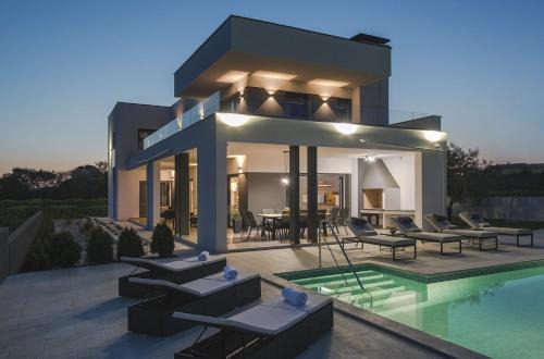 Sikici Villa | Villa Una in Pula with heated pool and whirlpool