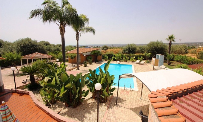 Solarino Villa | VILLA VERA - Amazing House with private swimming pool near Syracuse.