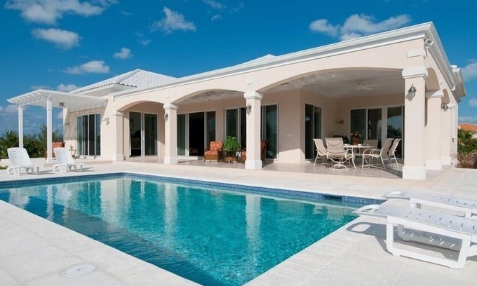 Leeward Settlement House | Villa Vivace - New Luxurious Seaside Home