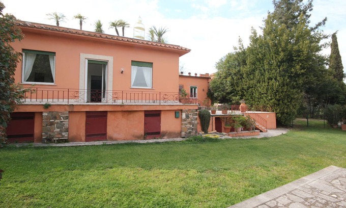 Centro Giano Villa | Villa with 2 double bedrooms, sleeps 4, in an elegant estate