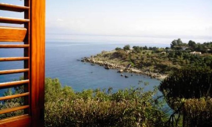 Scopello Villa | Villa with garden - Private access to the sea, in protected environment @WiFi free