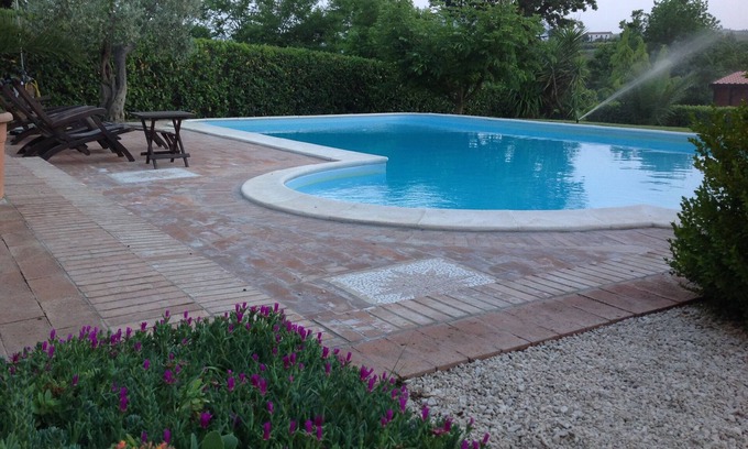 Fragneto Monforte Villa | Villa With Private Swimming Pool