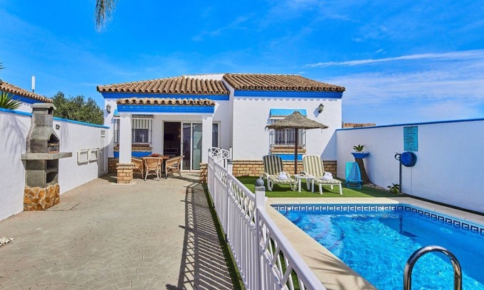 Conil de la Frontera Villa | Villa Yuca Conil de la Frontera by Ruralidays
