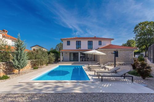 Rasopasno House | Villa Zora