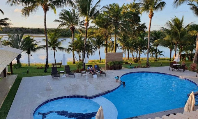 Jenipabu House | Village in Guarajuba