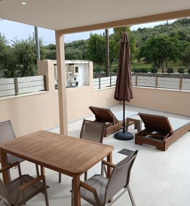 Alykes Apartment | VillaPouliezos Apartments