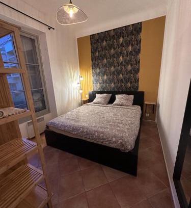 Old Town Apartment | Villarey Home - central apartment in Menton