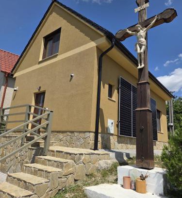 Prietrzka House | Vinárska chata