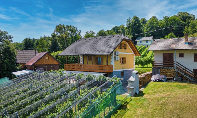 Crnomelj House | Vineyard Cottage Stepan, Črnomelj, Slovenia