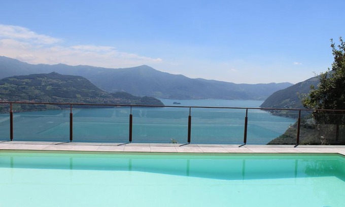 Parzanica Apartment | Vista Paradiso