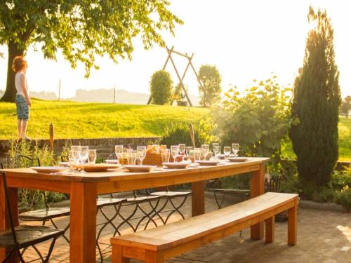 Remersdaal House | Voeren Mansion with Garden